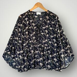 🎉5 for $45🎉 Blu Heaven top blouse shirt size S